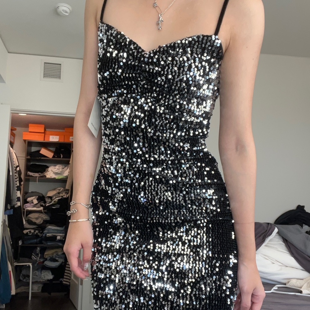 Zara party dress - Picture 3 of 5